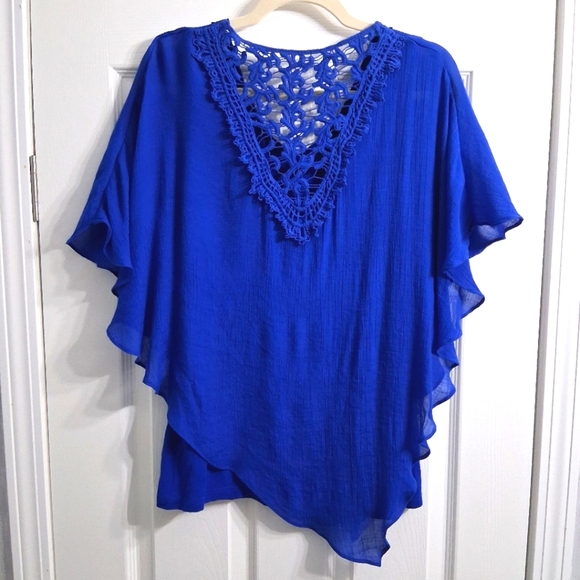 Apt 9 Flutter Top Asymmetrical Overlay Crochet Detail Soft XL - Picture 3 of 17